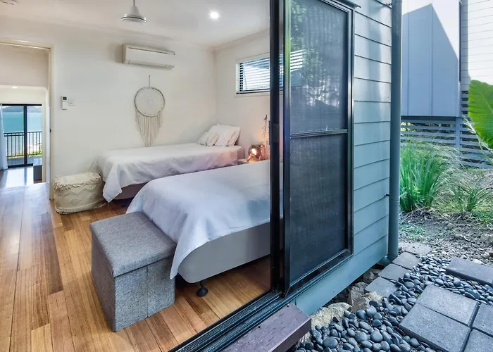 Panorama 4 & Free Buggy - Hamilton Island