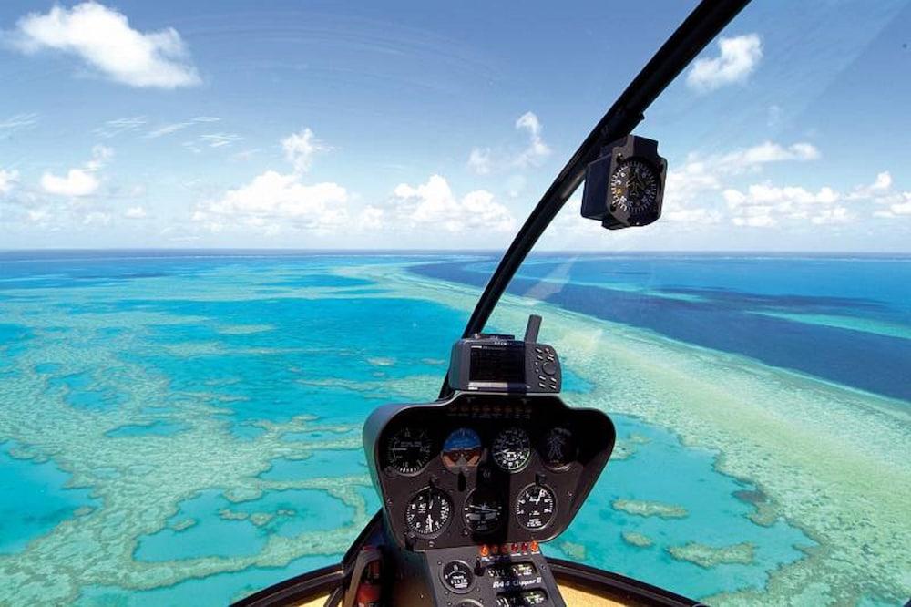 Reef View Hotel 4*