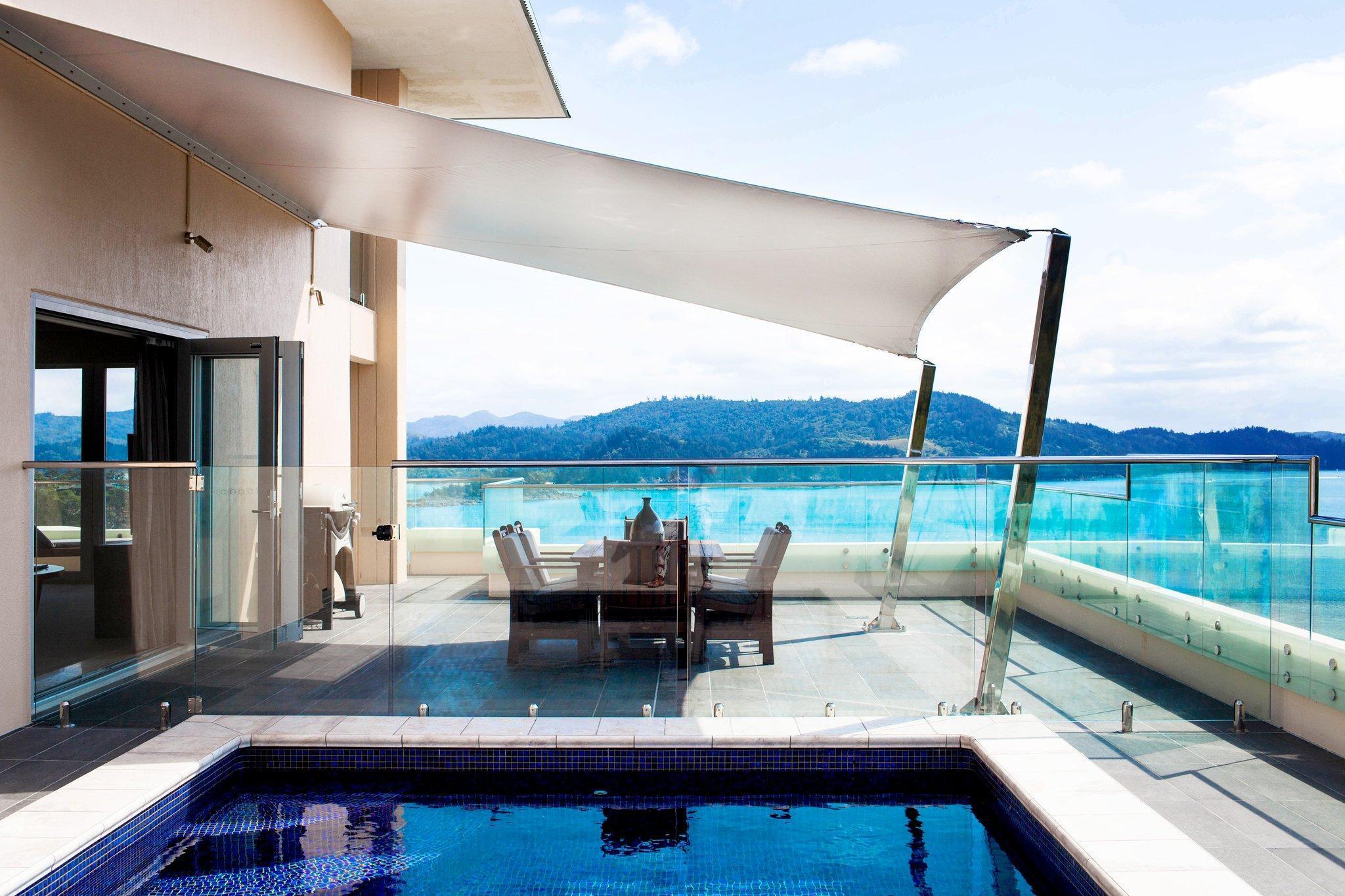 Hotel Reef View