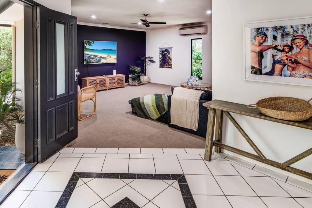 Holiday home The Palms - Two Buggies Included Hamilton Island