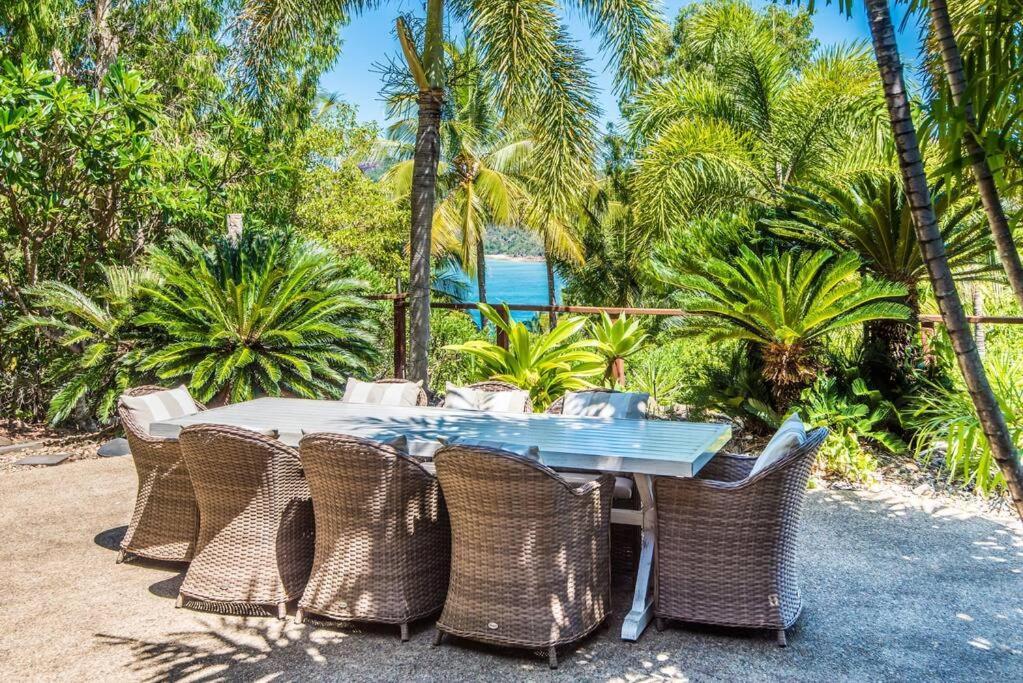 The Palms - Two Buggies Included