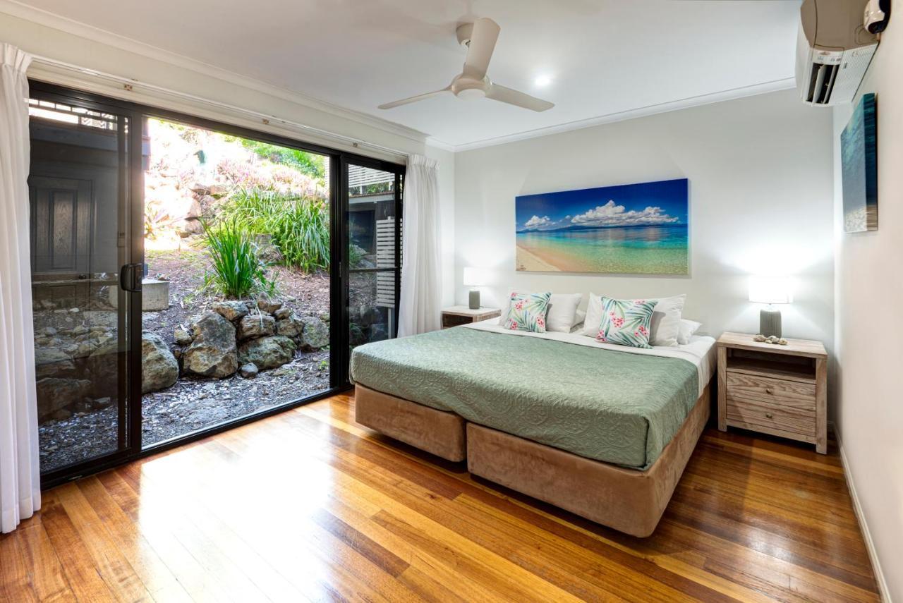 The Panorama 3, 2 Bedroom 2 Bathroom Ocean View Modern Apartment *