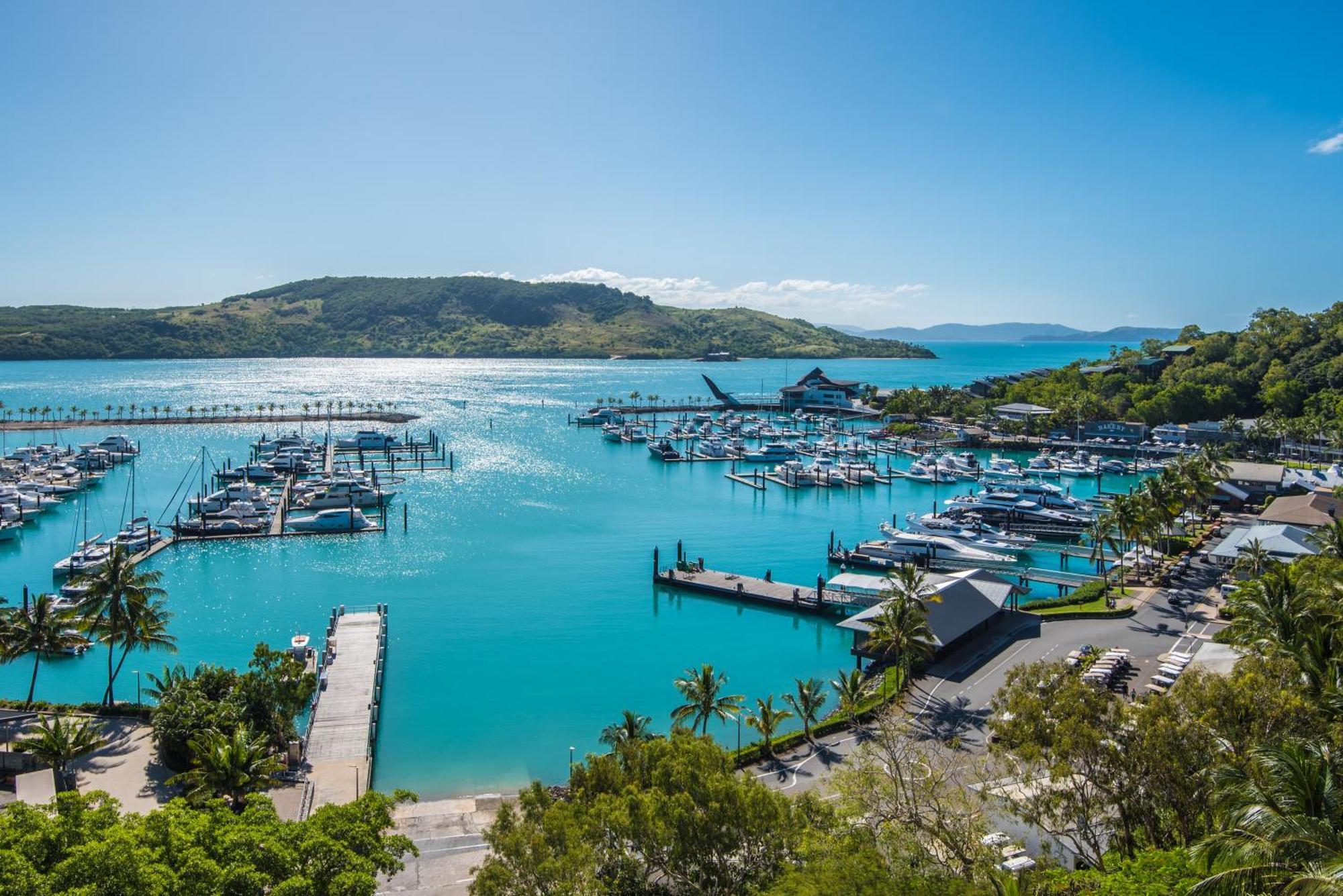Apartment Yacht Harbour Tower 5 - Oceanviews, Buggy And Private Lift Access And Valet Service
