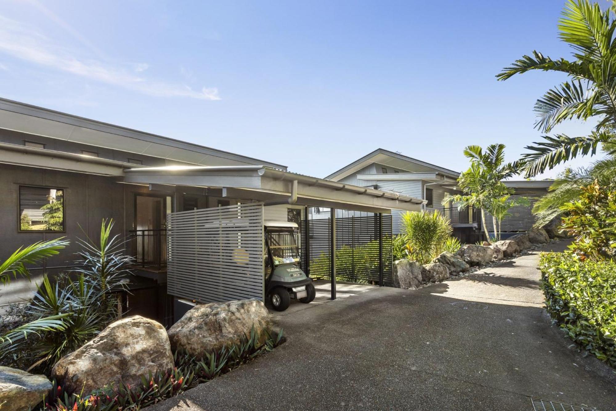 Apartment Shorelines 27 By Luxury Holidays Ocean View Buggy Transfers Bbq
