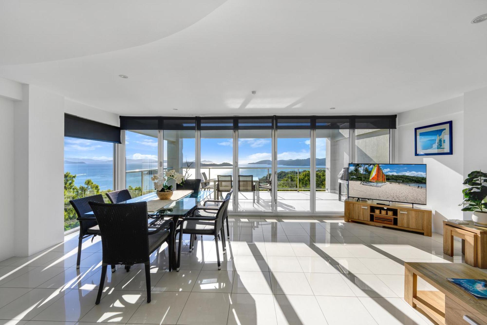 Aparthotel Ocean View Villas 4*