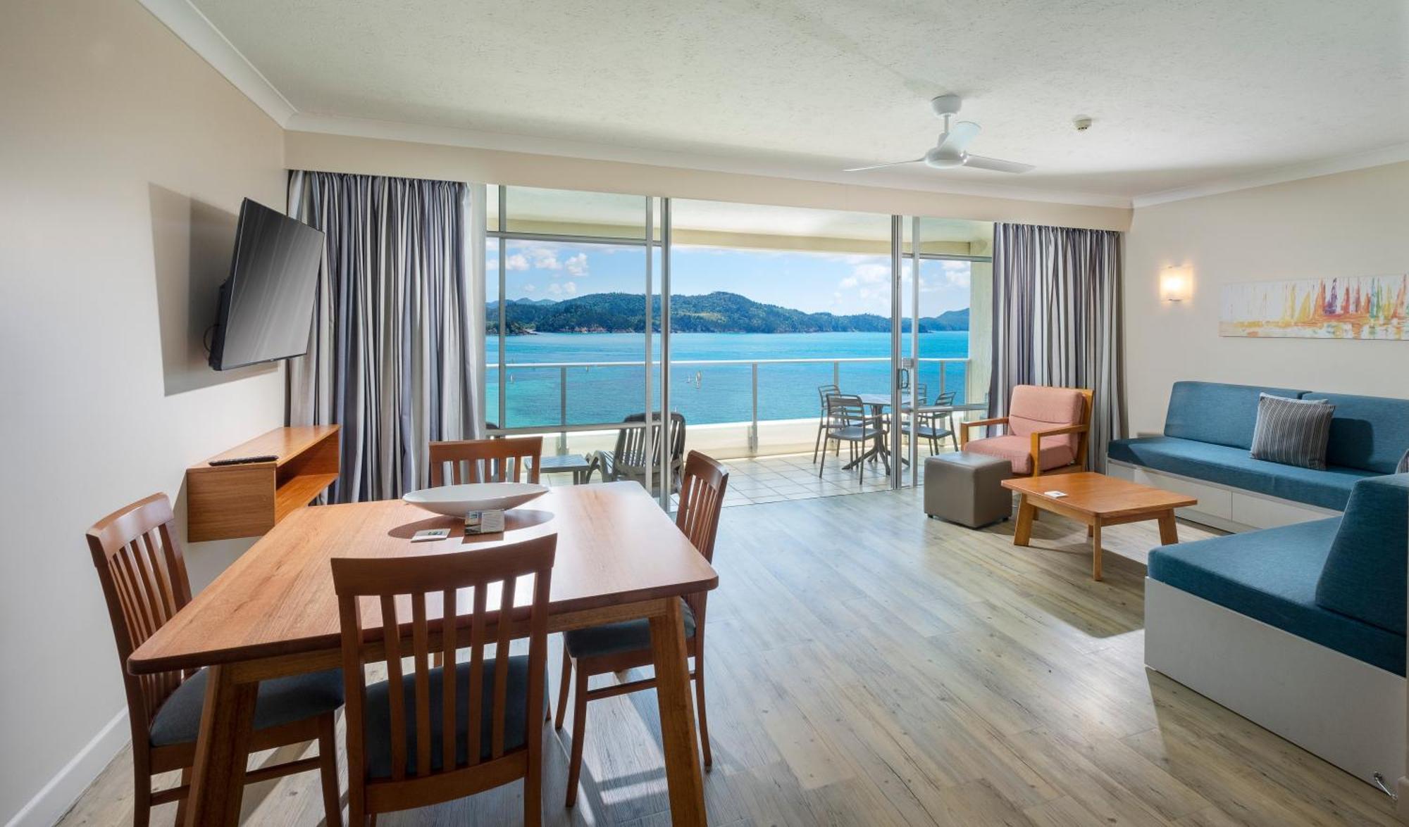 Aparthotel Whitsunday 4*