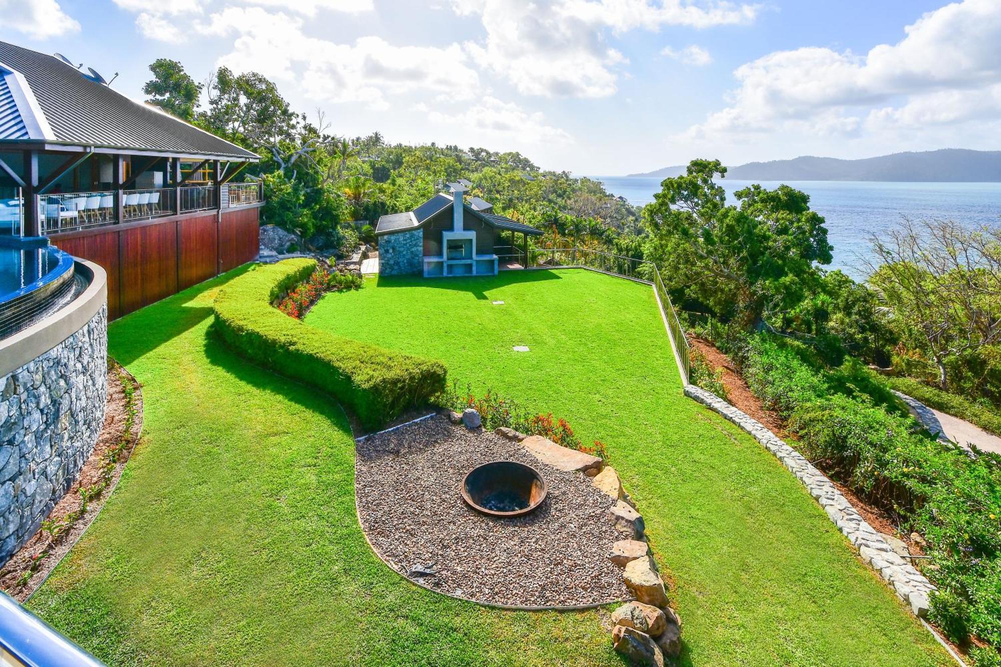 Holiday home Papillon On By Hiha