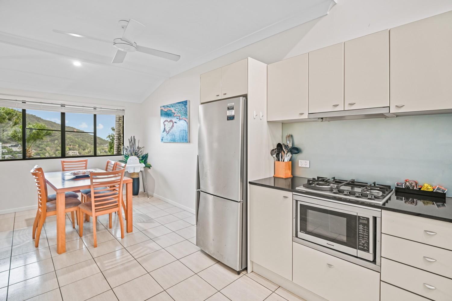 Anchorage * Hamilton Island