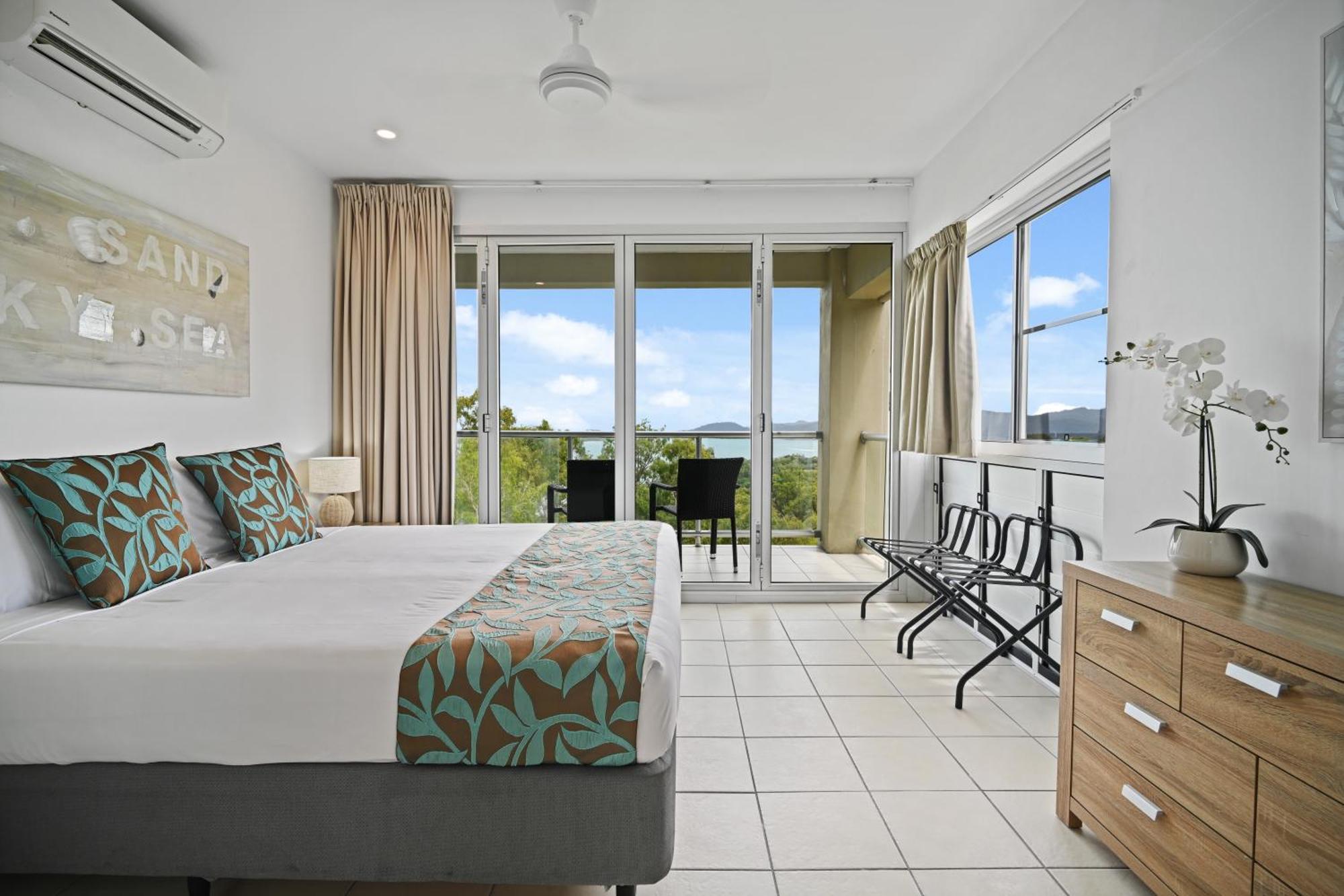 Ocean View Villas Aparthotel 4*