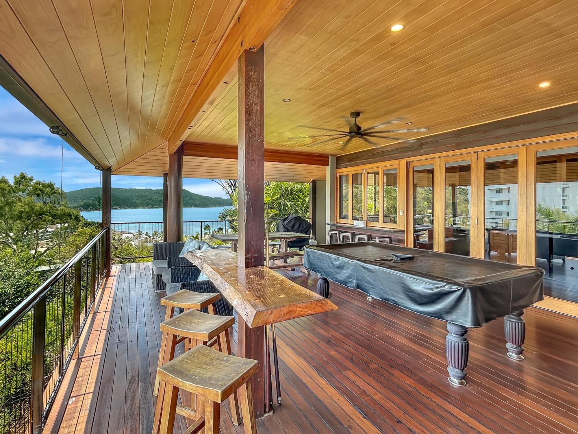 The Boathouse 4 Bedroom Luxury Private House Holiday home