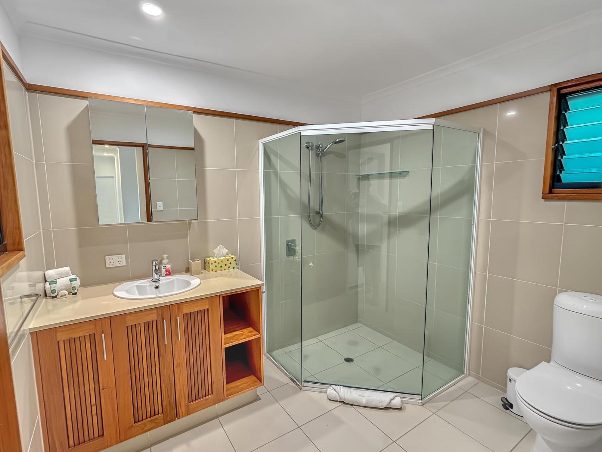 The Boathouse 4 Bedroom Luxury Private House * Hamilton Island