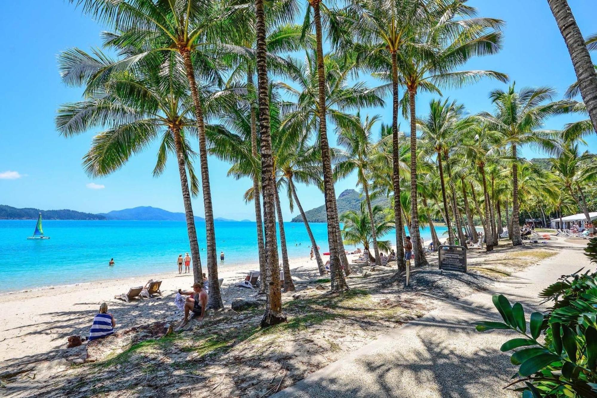 Beachfront * Hamilton Island