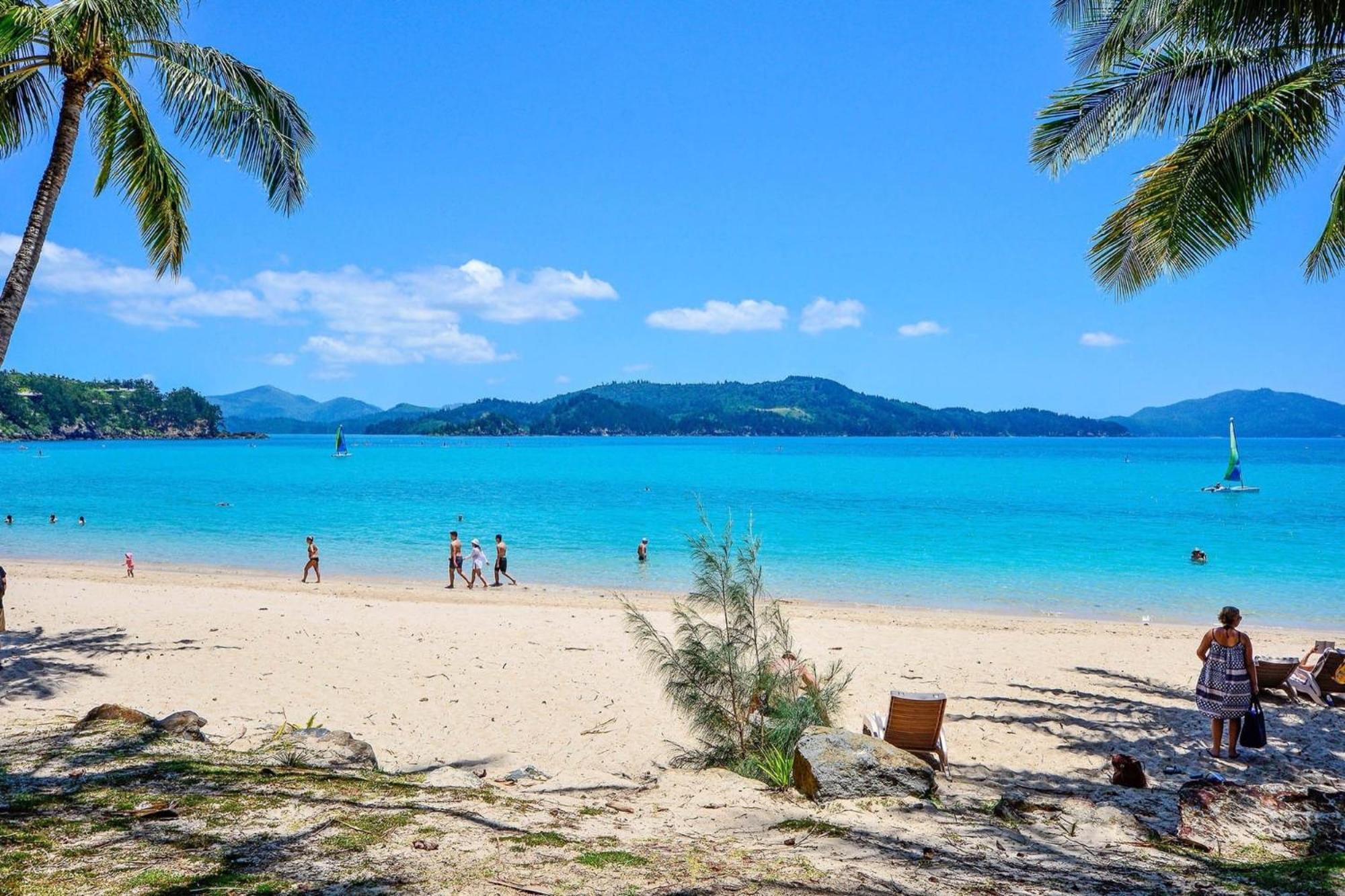 Apartment Beachfront Hamilton Island