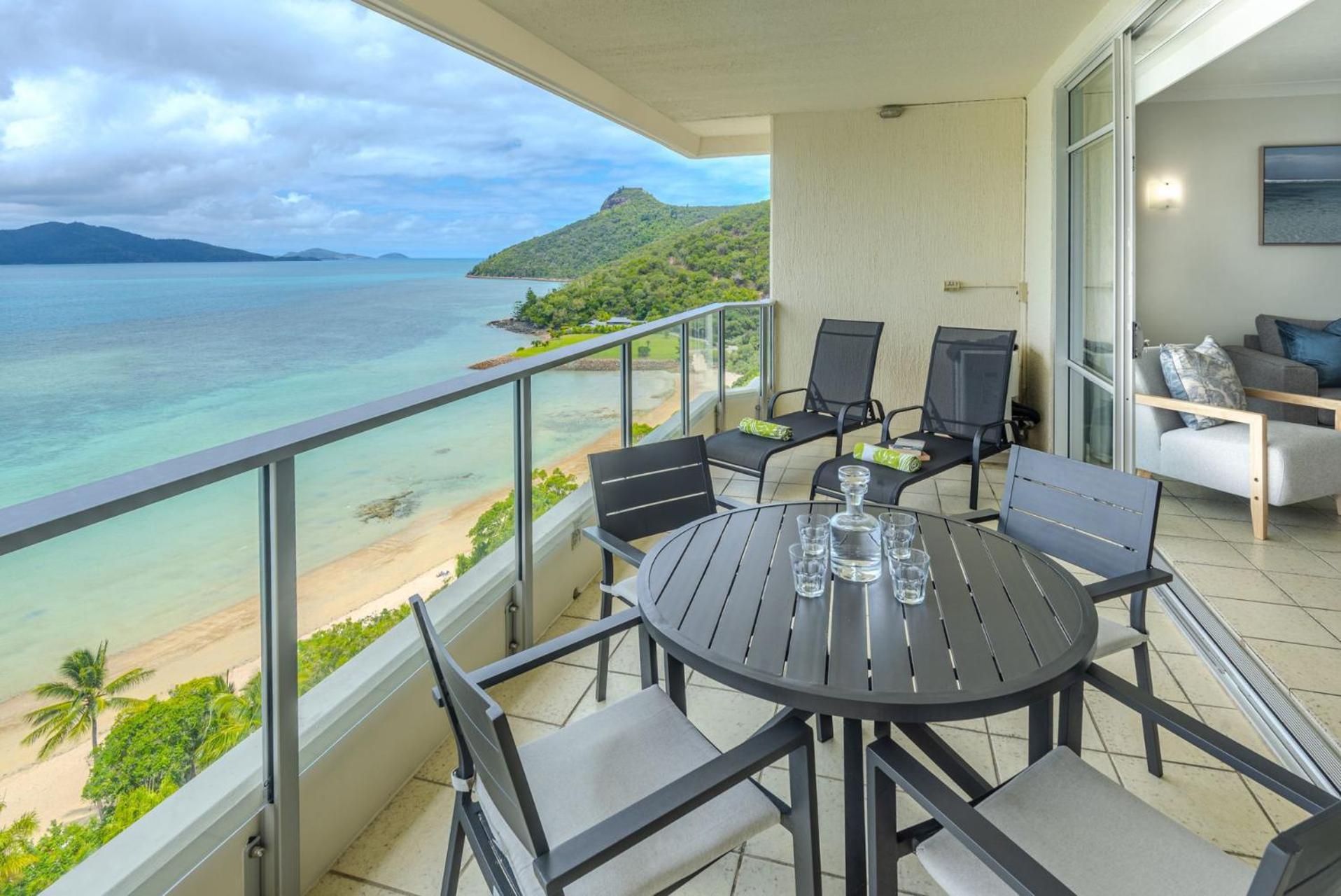 Apartment Beachfront Hamilton Island