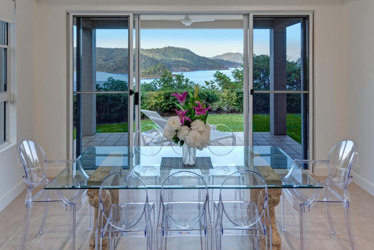 La Bella Waters 1 Wide Reaching Ocean Views And Buggy * Hamilton Island