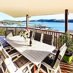 Casuarina Cove 16 Ocean View Deluxe Refurbished 3 Bedroom House Near Marina With Golf Buggy