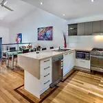 Shorelines 2 On Hamilton Island By Hamorent