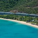 Lagoon Beachfront Lodge 201 On Hamilton Island By Hamorent