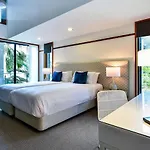 Hamilton Island Yacht Club Villas
