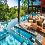 Point Blue On Hamilton Island By Hiha
