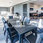 Blue Water Views 16 - 3 Bedroom Penthouse With Ocean Views