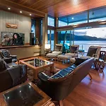Yacht Club 19 Villa Bijou De Mer Ocean Front Private Pool 2 Buggies