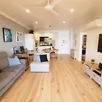 Luxury Couples Retreat Hamilton Island With Buggy
