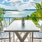 Panorama Apartments On Hamilton Island By Hiha