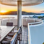 Yacht Harbour Tower 5 - Oceanviews, Buggy And Private Lift Access And Valet Service