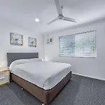 Sunset On Hamilton Island - 2 Bedroom Apartment With Views And Buggy
