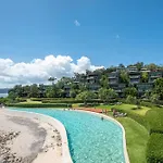 Yacht Club 33 Serenity House Ocean Views 2 Buggies