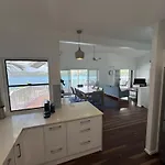 Casuarina Cove 14 & Free Buggy - Hamilton Island