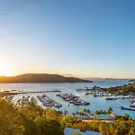 Haven House At Hamilton Island