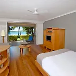 Beach Club Resort
