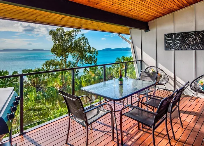 Shorelines 2 On Hamilton Island By Hamorent