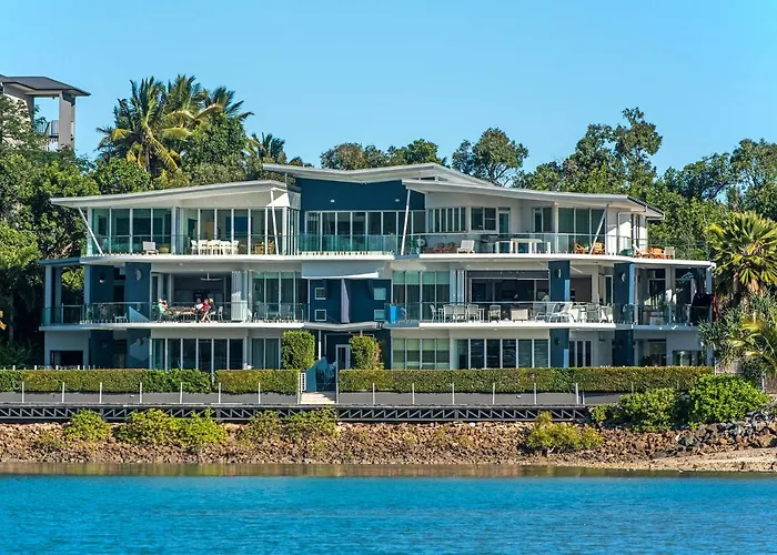 Pavillions On Hamilton Island By Hiha