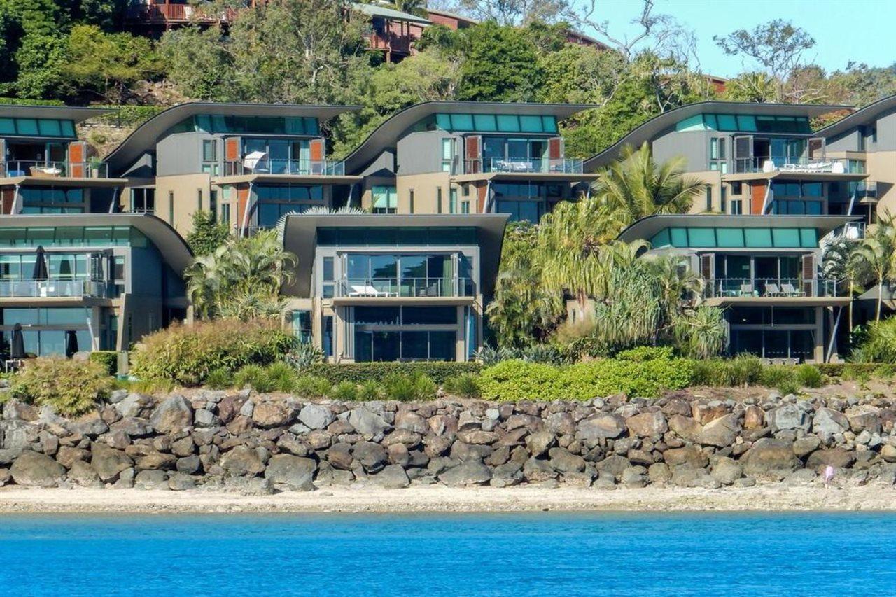 Hotel Yacht Club 3*