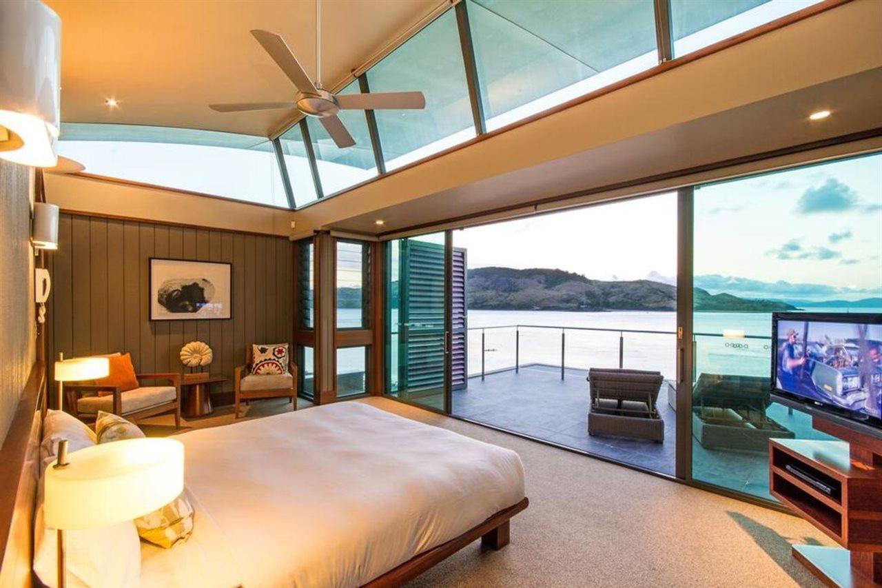 Hotel Yacht Club 3*