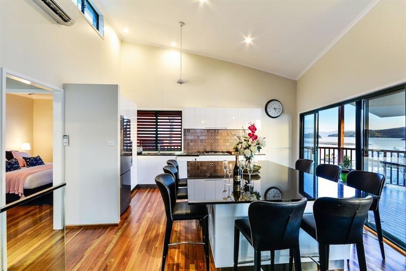 Casuarina Cove 16 Ocean View Deluxe Refurbished 3 Bedroom House Near Marina With Golf Buggy 4* Hamilton Island