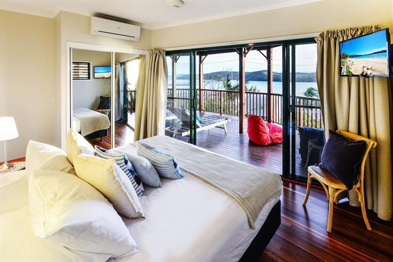 Casuarina Cove 16 Ocean View Deluxe Refurbished 3 Bedroom House Near Marina With Golf Buggy Hotel 4*