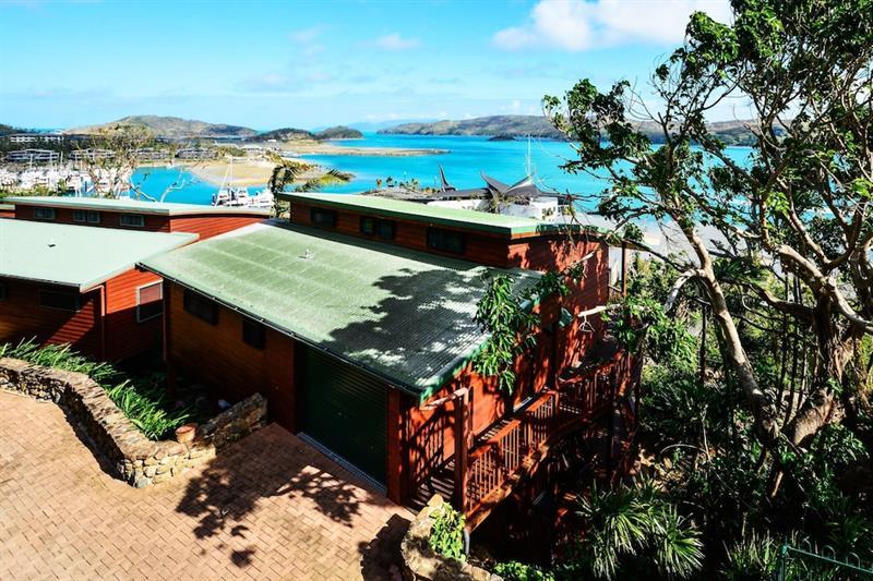 Casuarina Cove 16 Ocean View Deluxe Refurbished 3 Bedroom House Near Marina With Golf Buggy Hotel