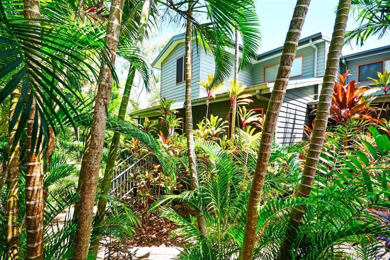 1 Heliconia Ocean View 3 Bedroom House Near Marina With Golf Buggy Vr 4* Hamilton Island