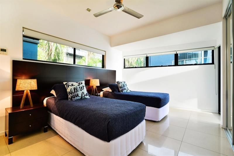 12 The Edge Oceanfront Deluxe 3 Bedroom Near Marina With Golf Buggy Hotel