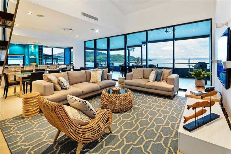 12 The Edge Oceanfront Deluxe 3 Bedroom Near Marina With Golf Buggy 4* Hamilton Island
