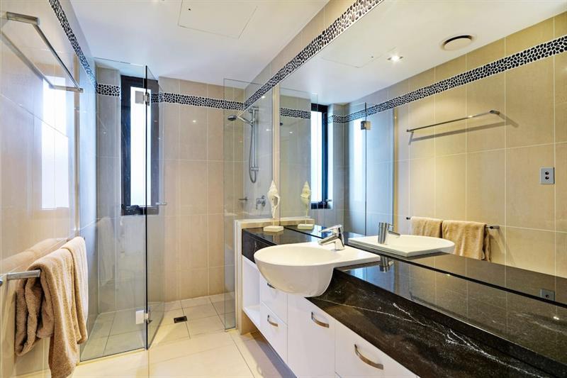 12 The Edge Oceanfront Deluxe 3 Bedroom Near Marina With Golf Buggy Hotel