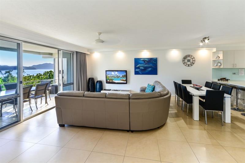 Apartment Poinciana - 3 Bedroom - On By Hiha