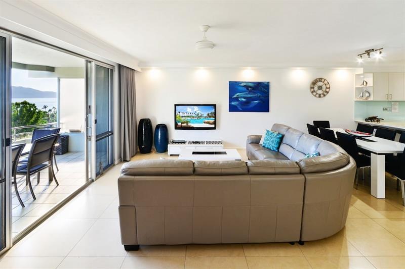 Poinciana - 3 Bedroom - On By Hiha * Hamilton Island