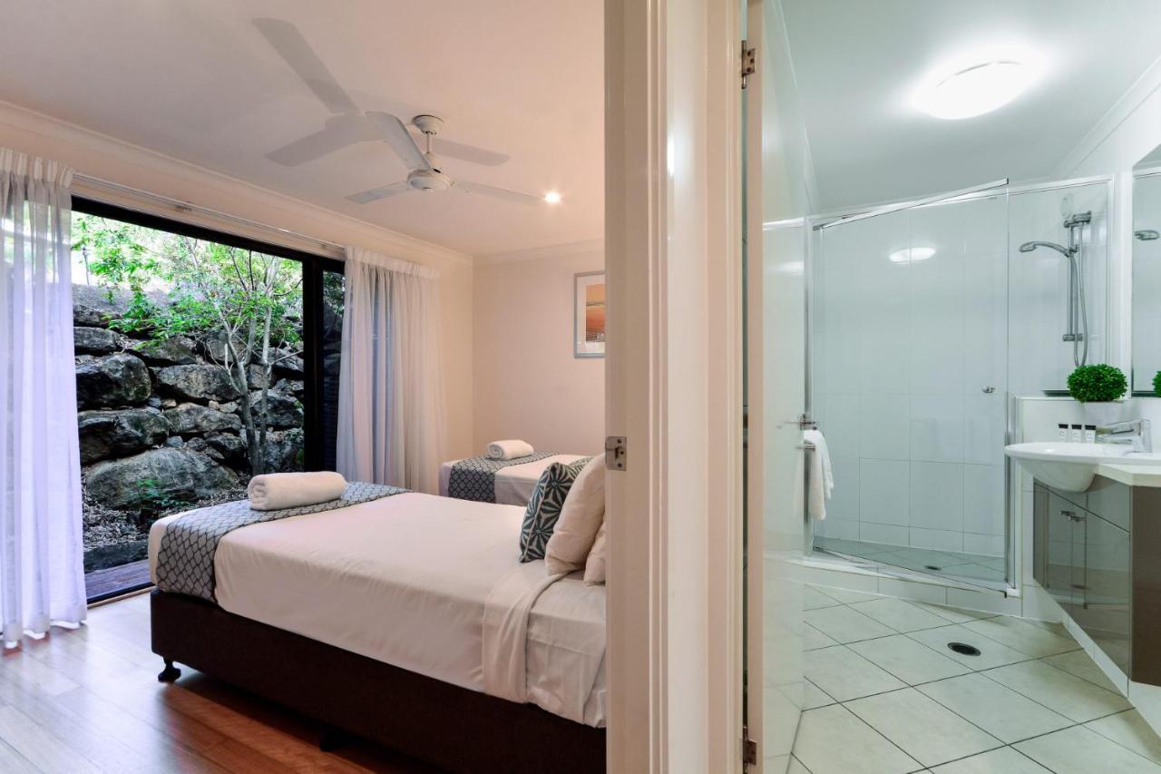 Apartment Shorelines 31 Renovated Upmarket Two Bedroom With Ocean Views And Buggy