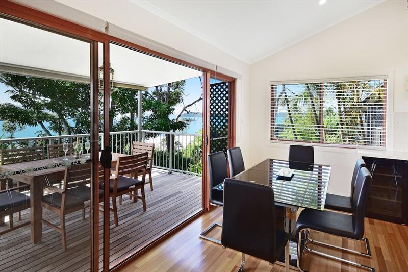 Heliconia 10 Newly Renovated Centrally Located House Hamilton Island