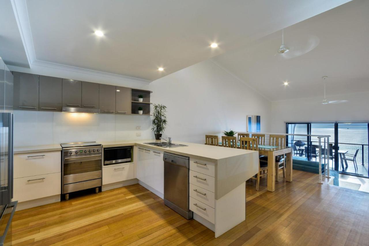 Shorelines 31 Renovated Upmarket Two Bedroom With Ocean Views And Buggy * Hamilton Island